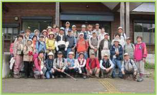 �w�Z���ɂďW���ʐ^