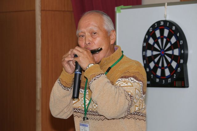 �ւ���ɂ��n�[���j�J���t