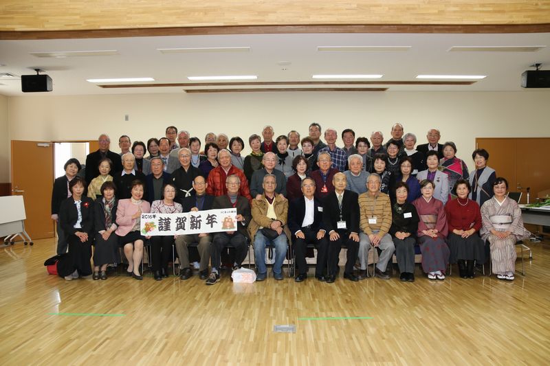 ��V��V�N�𗬉�W���ʐ^